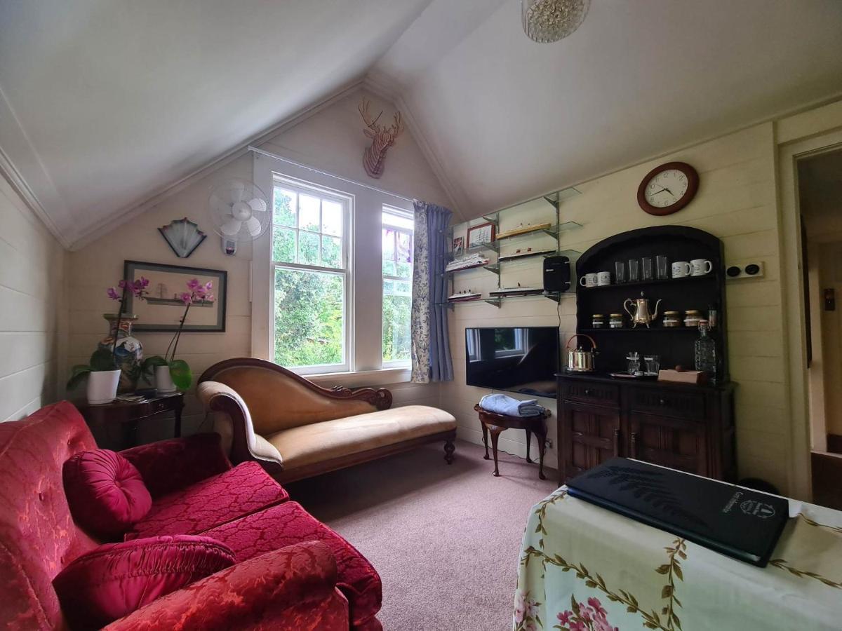 Dovecote House Bed & Breakfast Auckland Eksteriør bilde